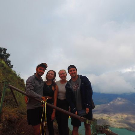 Budaya Kaki Rinjani Senaru Buitenkant foto